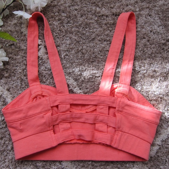 American Eagle Crop Top - Picture 2 of 3